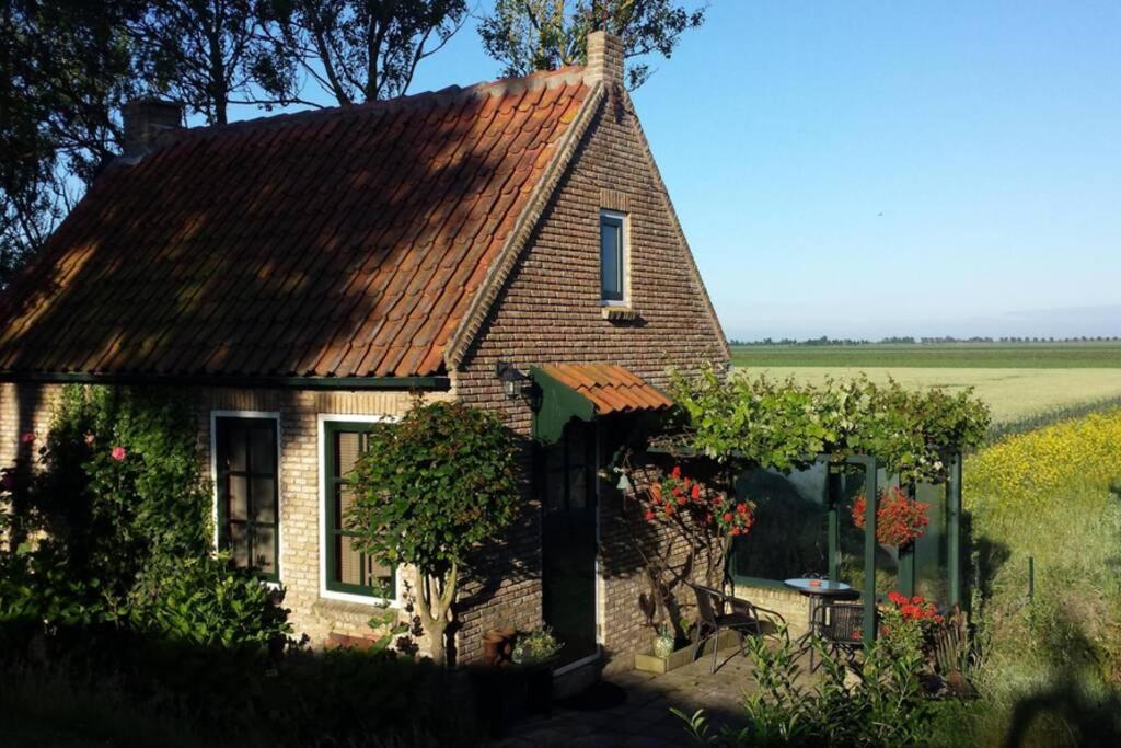 The Cottage - 2 Persoons Cottage Nabij Strand En Meer Zonnemaire Exteriör bild